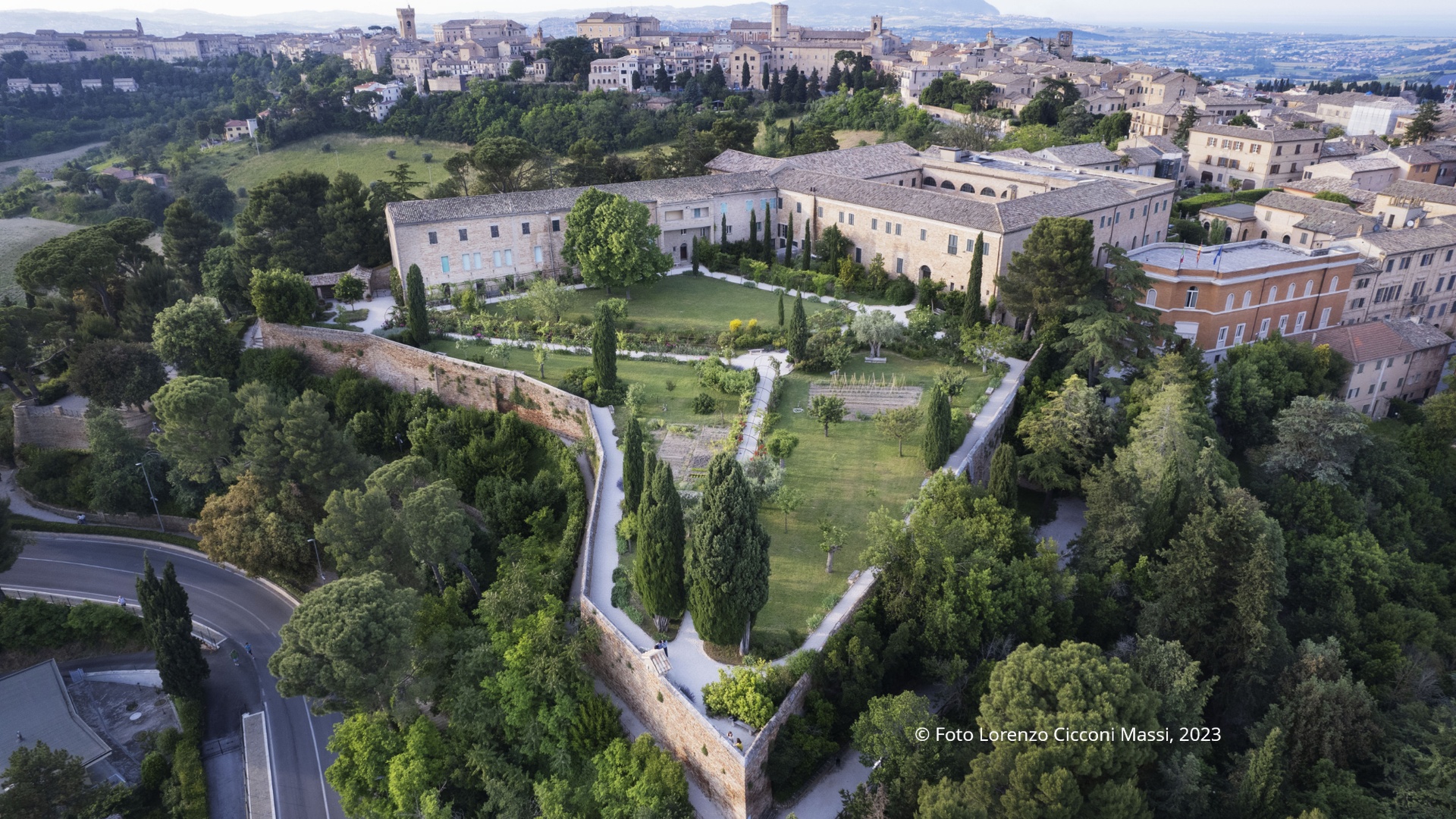 Orto sul Colle dell’Infinito: visita guidata